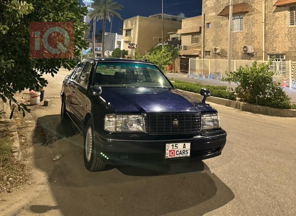 تويوتا كراون